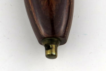 U1040 'Trapper' pommel projection