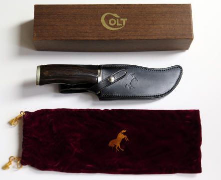 Colt U 1021 Black 'Bish' design General Camping knife 