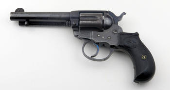 Colt M1877 revolver was shipped to Wm. Read & Sons in 1904, Boston