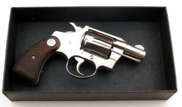 Colt detective special box with revolver